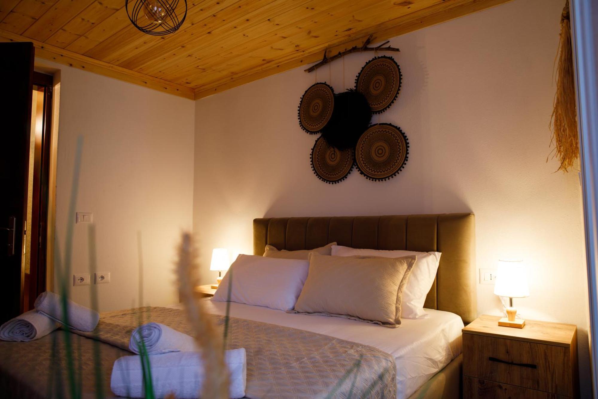 Guva Guest House Gjirokaster Exterior photo